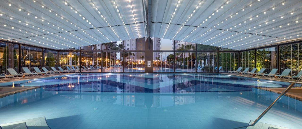 Otel Ramada By Wyndham Lara 5*