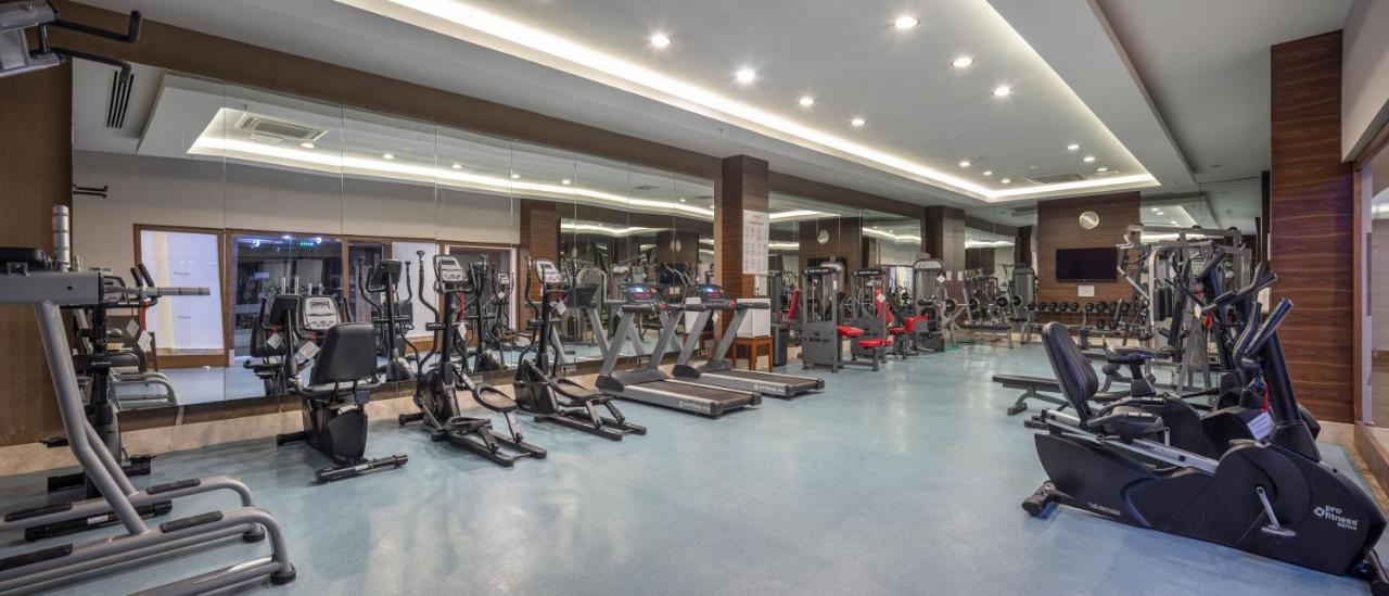 Otel Ramada By Wyndham Lara Antalya